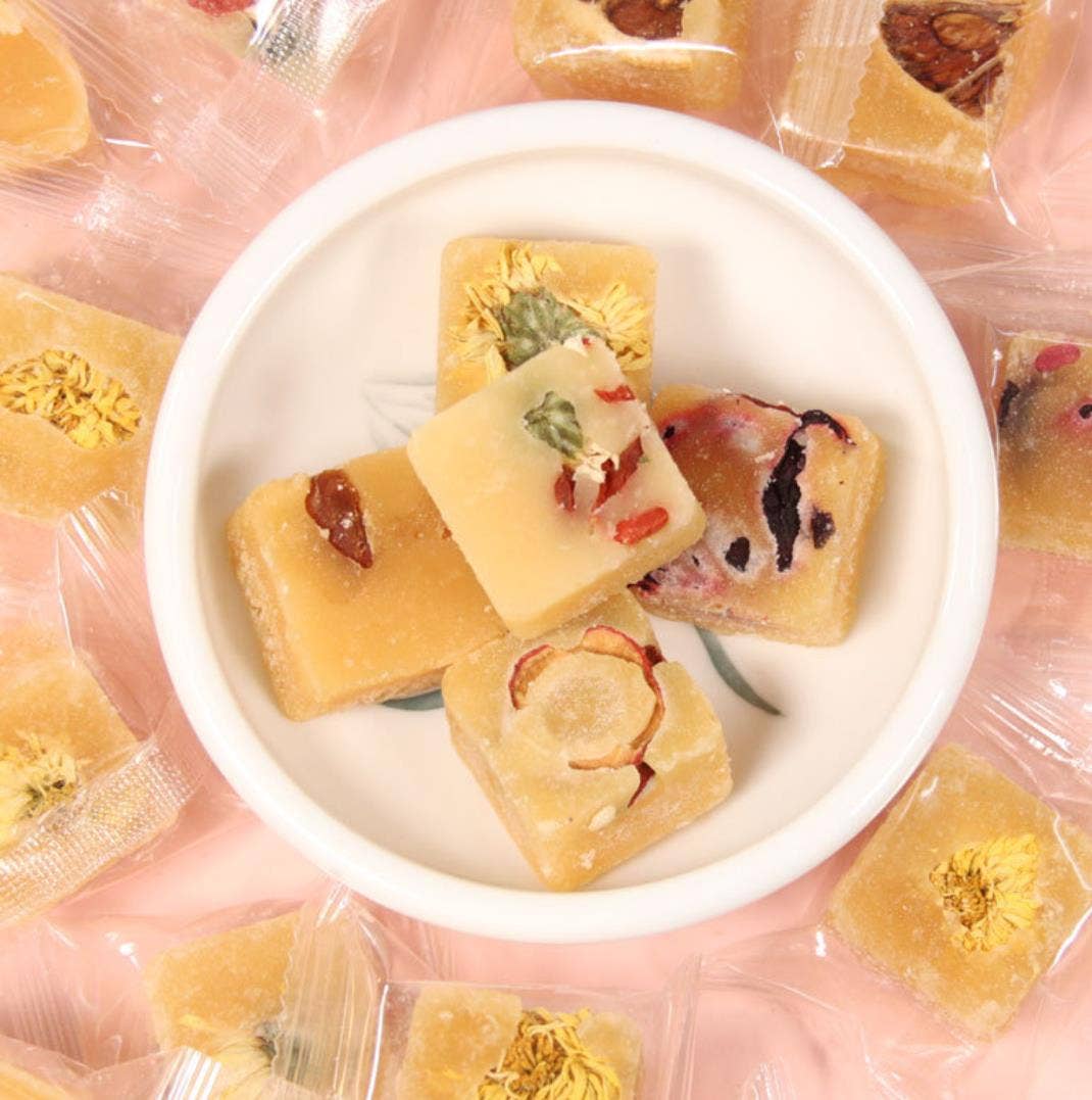 Gourmet Honey Sugar Cubes with Flowers and Fruit: Lemon