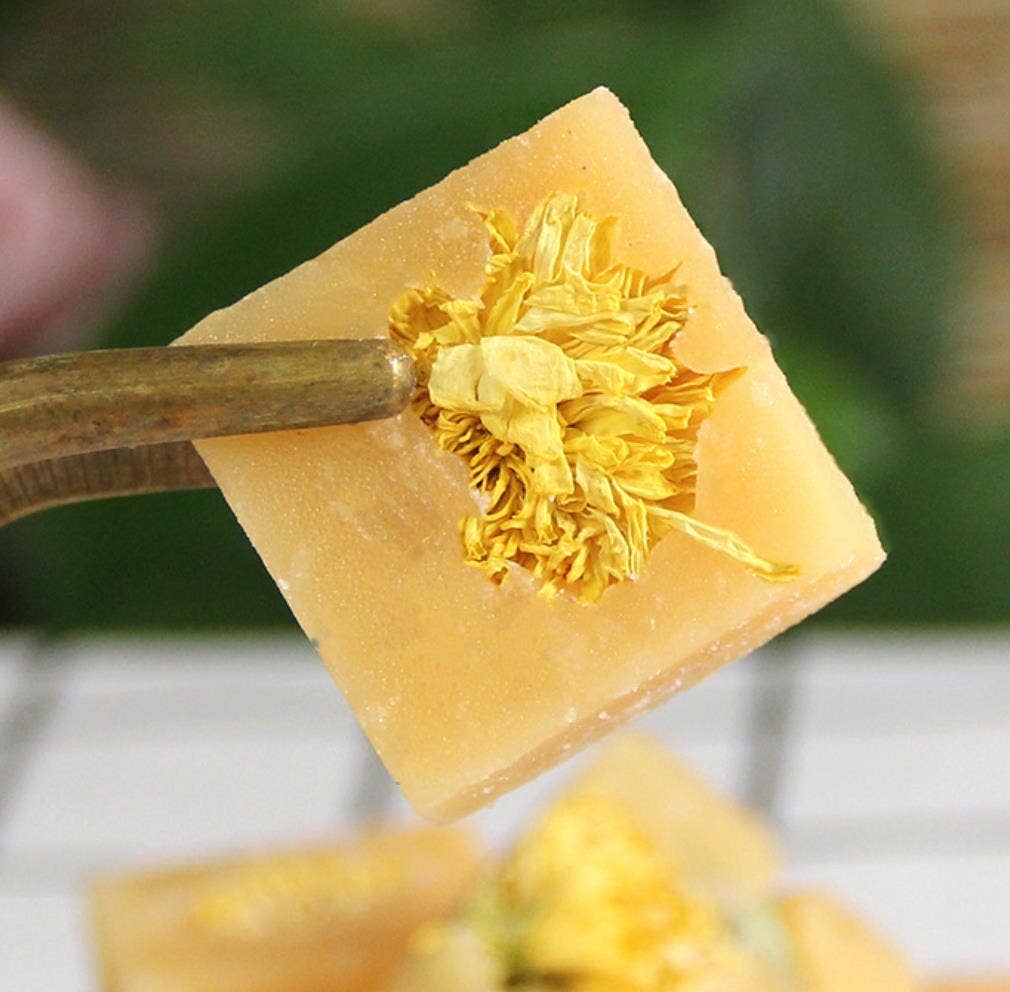 Gourmet Honey Sugar Cubes with Flowers and Fruit: Lemon