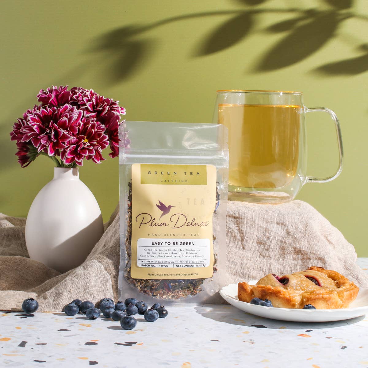 Easy to Be Green Blueberry Hibiscus Loose Leaf Tea: 1 oz